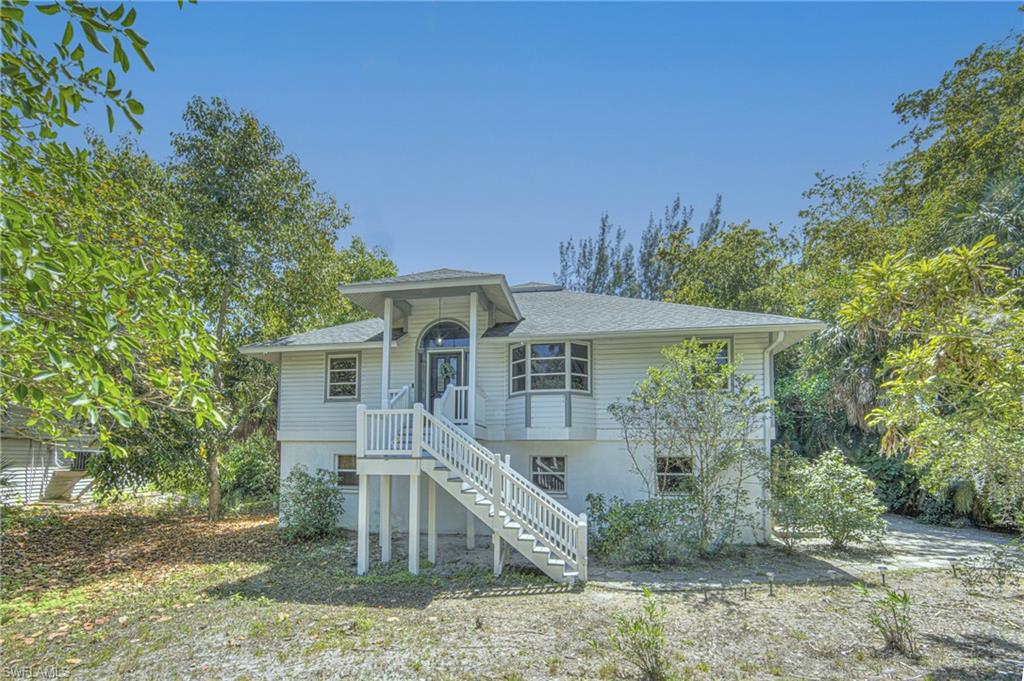 2011 Mitzi LN Sanibel FL 33957