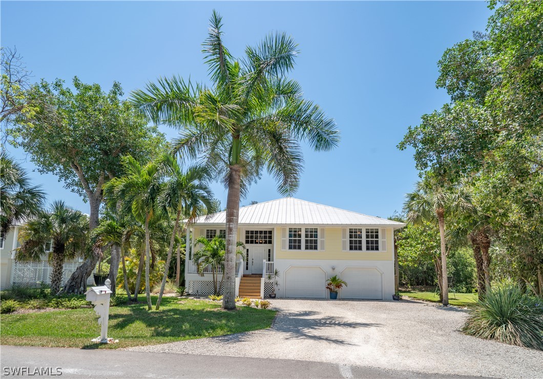 1886 Farm TRL Sanibel FL 33957