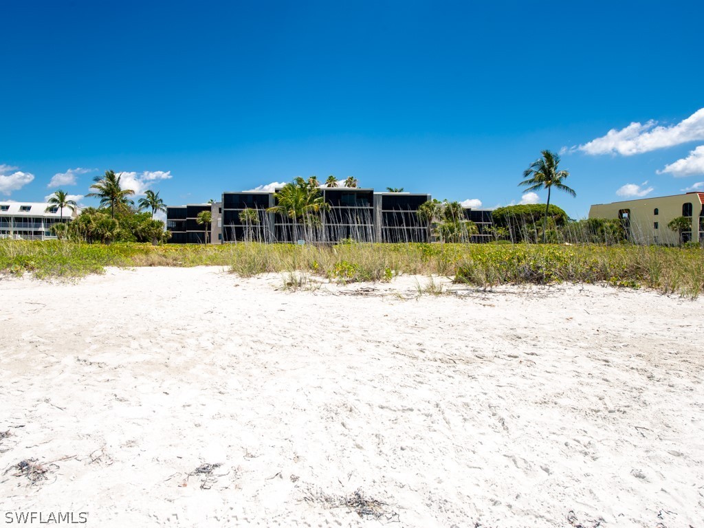 2929 W Gulf DR 301 Sanibel FL 33957
