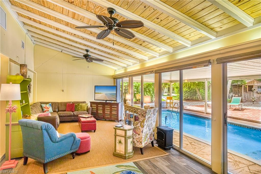460 + 490 Old Trail RD Sanibel FL 33957