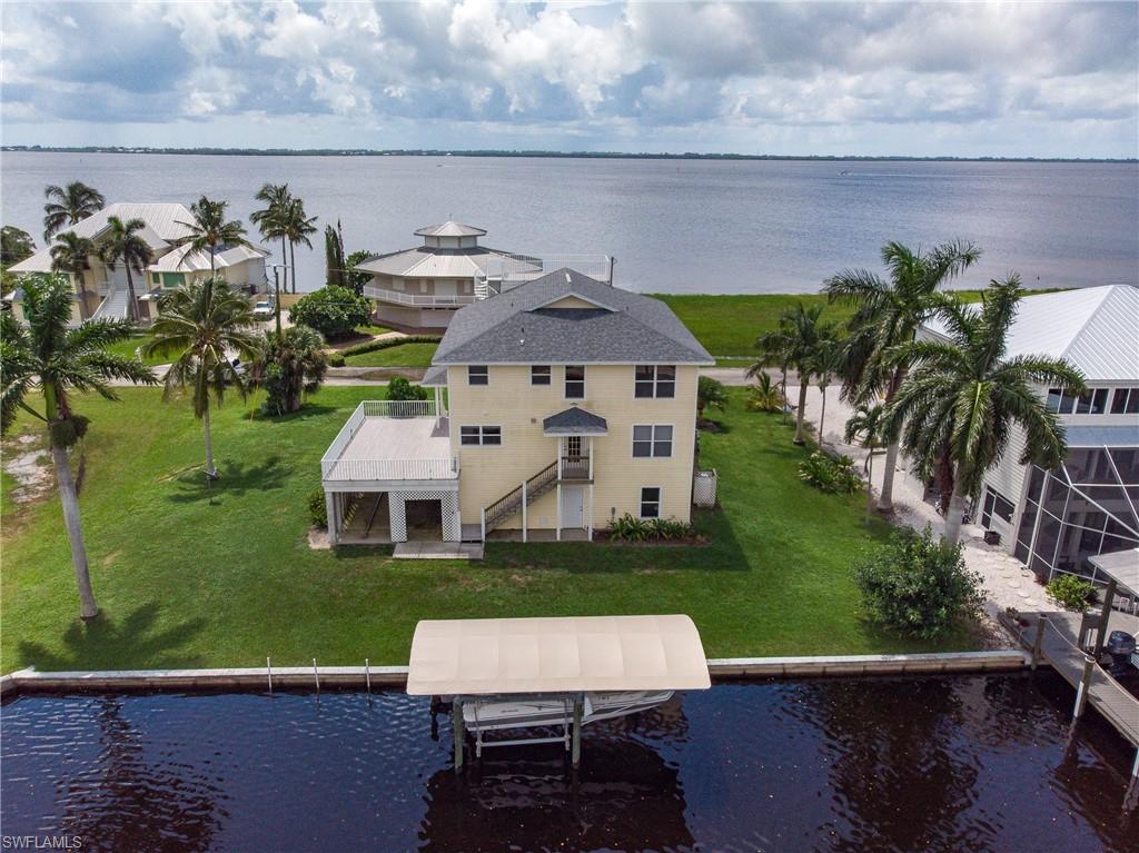 2241 Macadamia LN St. James City FL 33956