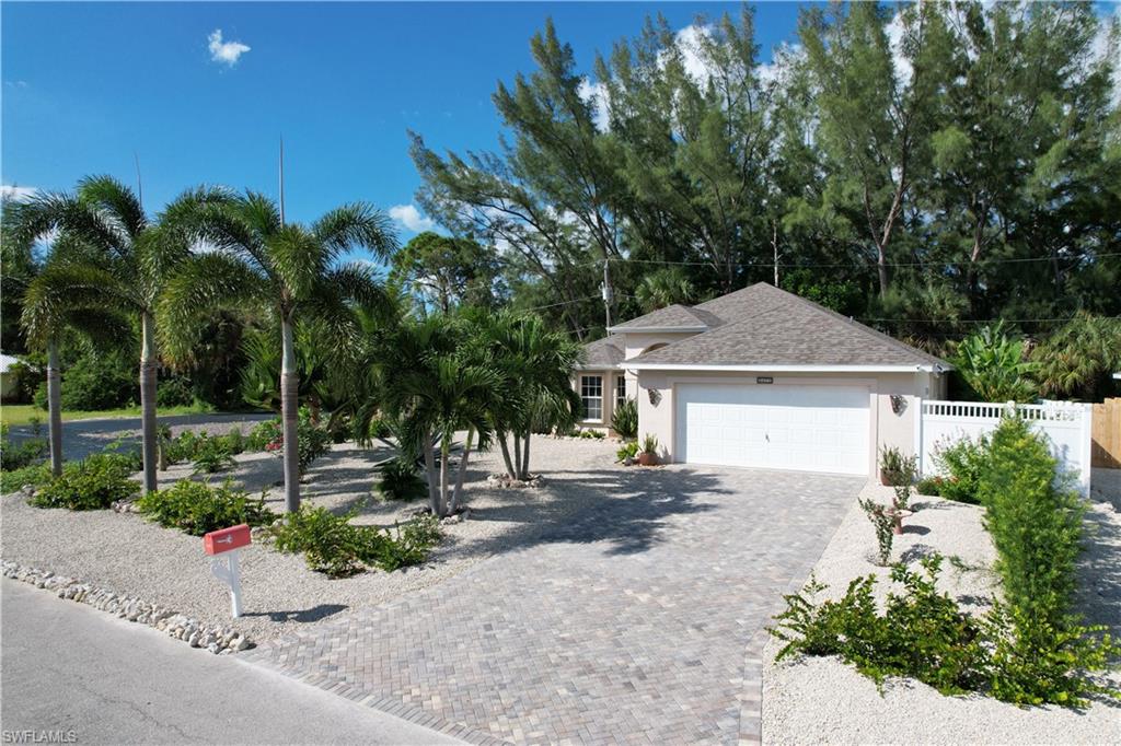 3472 Manatee DR St. James City FL 33956
