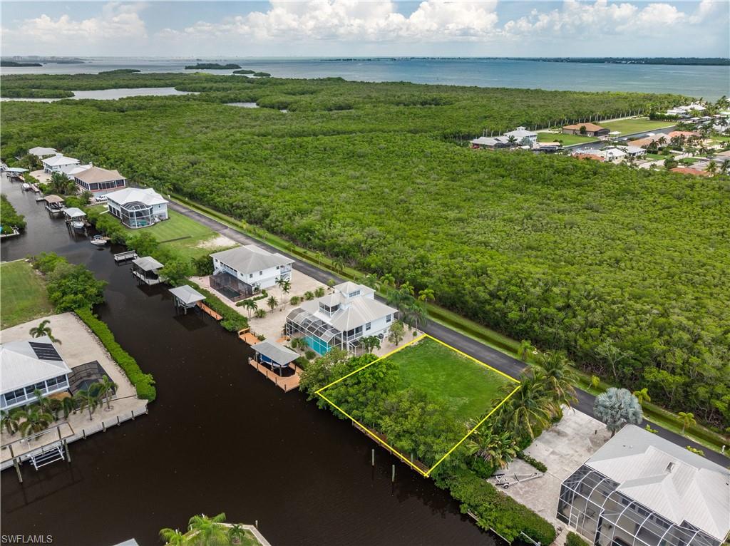 2924 Buttonwood Key CT St. James City FL 33956