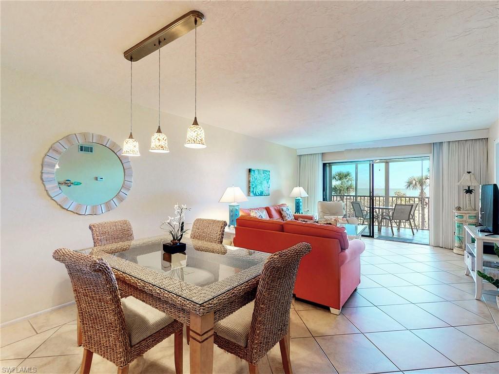 527 E Gulf DR 106 Sanibel FL 33957