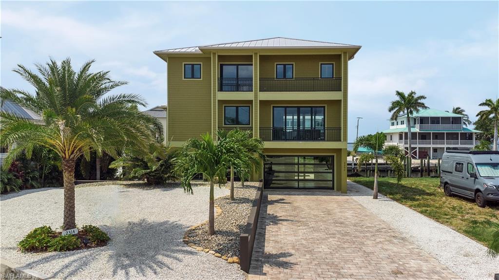 2292 Cherimoya LN St. James City FL 33956